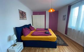 Apartment Domino